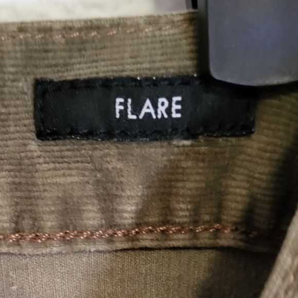 Calvin Klein Flare corduroy pants size 8 with hand sewn gold plated button - Picture 5 of 9